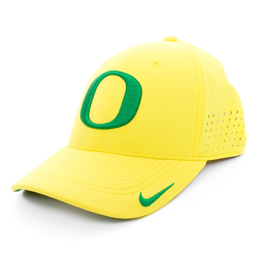 Classic Oregon O, Nike, Yellow, Curved Bill, Performance/Dri-FIT, Accessories, Unisex, Football, Club, Aerobill, Structured, Sideline, Flex Fit, Hat, 915773